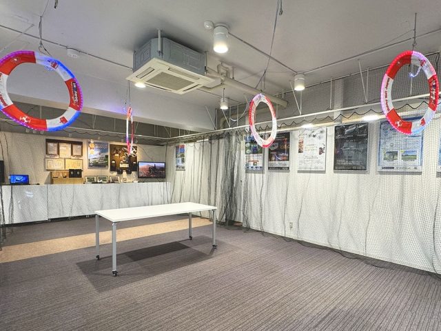 屋内飛行場 ドローンフィールドAKIBA